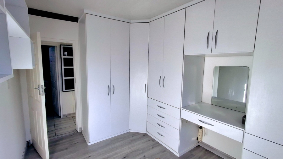 3 Bedroom Property for Sale in Vaalpark Free State